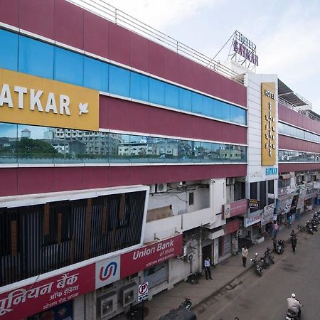 Hotel Satkar 苏拉特 外观 照片