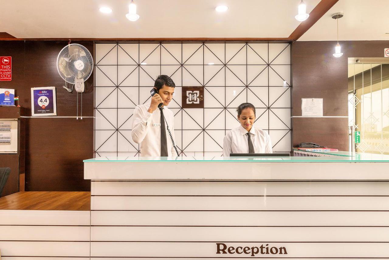 Hotel Satkar 苏拉特 外观 照片